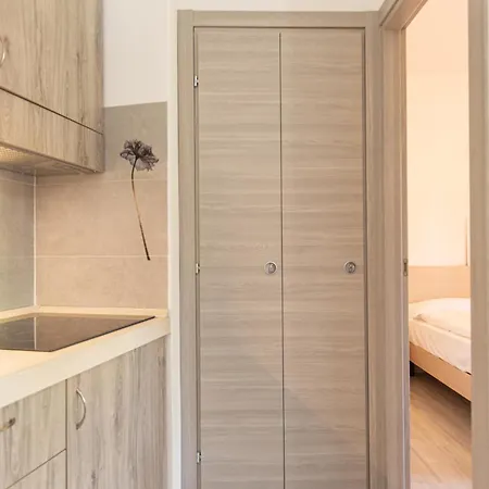 Prestige Garda - Ai Cappuccini Apartment Peschiera del Garda